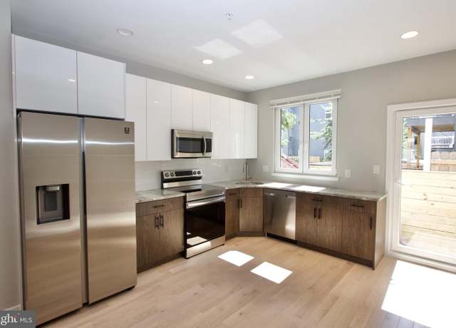 Property at 2417 N Hancock St, Philadelphia, PA 19133, 3 beds, 3 baths