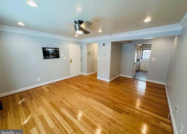 Property at 521 Bashford Ln #2, Alexandria, VA 22314, 1 bath