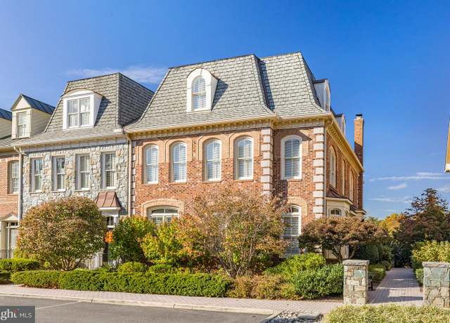 Property at 7218 Farm Meadow Ct, Mclean, VA 22101, 4 beds, 5.5 baths