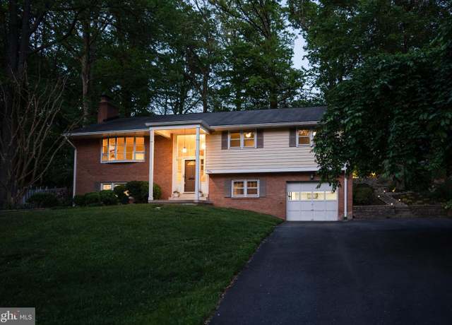 Property at 3321 Prince William Dr, Fairfax, VA 22031, 4 beds, 3 baths