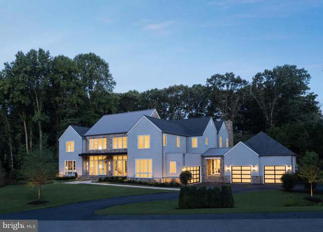 Property at 780 Falls Farm Ct, Great Falls, VA 22066, 6 beds, 8.5 baths