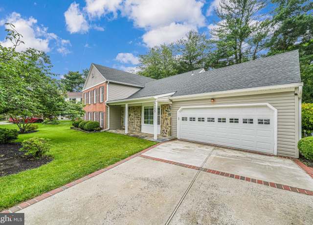 Property at 4005 Kloman St, Annandale, VA 22003, 5 beds, 2.5 baths