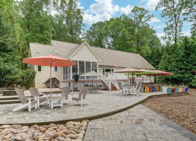 Property at 76 Retriever Ct, Bumpass, VA 23024, 4 beds, 2.5 baths