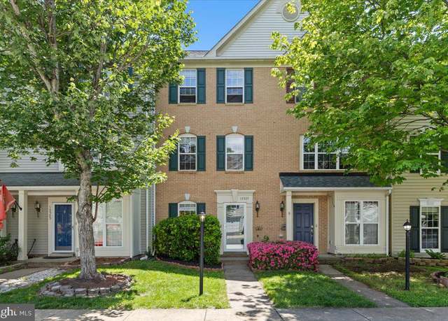 Property at 13527 Grouserun Ln, Bristow, VA 20136, 3 beds, 2 baths