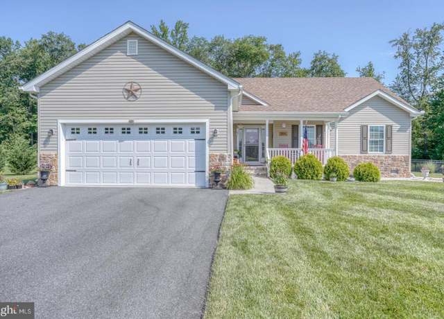 Property at 122 Lulu Ln, Dover, DE 19901, 4 beds, 2 baths