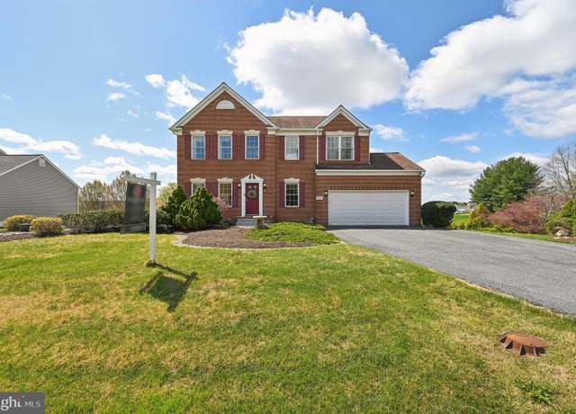 Property at 13237 Manor Dr S, Mount Airy, MD 21771, 4 beds, 3.5 baths