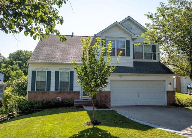 Property at 4 Yellow Leaf Ct, Germantown, MD 20876, 4 beds, 3.5 baths