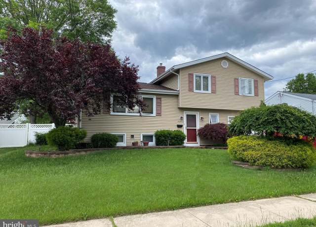 Property at 235 George Dye Rd, Hamilton, NJ 08690, 3 beds, 1.5 baths
