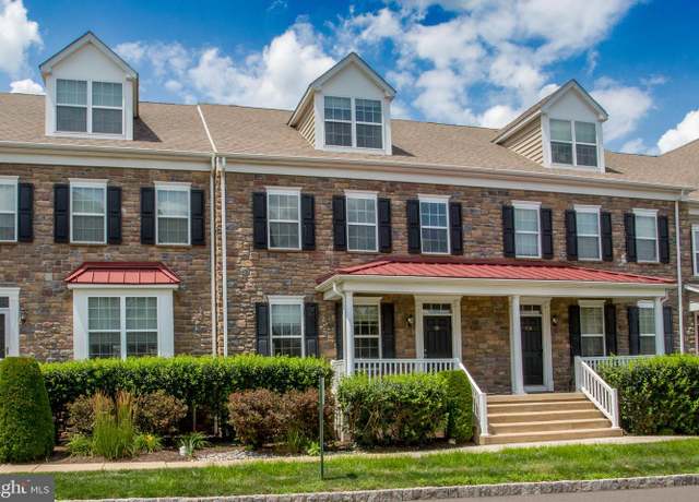 Property at 304 Katie Ln, Perkasie, PA 18944, 3 beds, 3.5 baths