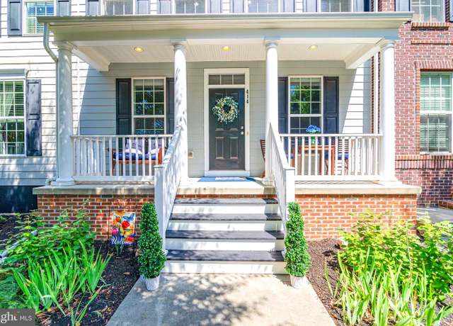 Property at 414 Line Rd, Mechanicsburg, PA 17050, 3 beds, 2.5 baths