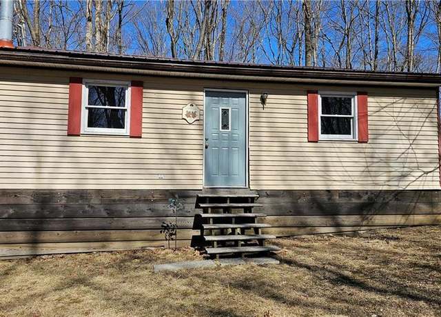 Property at 79 Chestnut Dr, Lehighton, PA 18235, 2 beds, 1 bath
