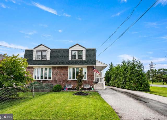 Property at 333 Jansen Ave, Essington, PA 19029, 3 beds, 1.5 baths