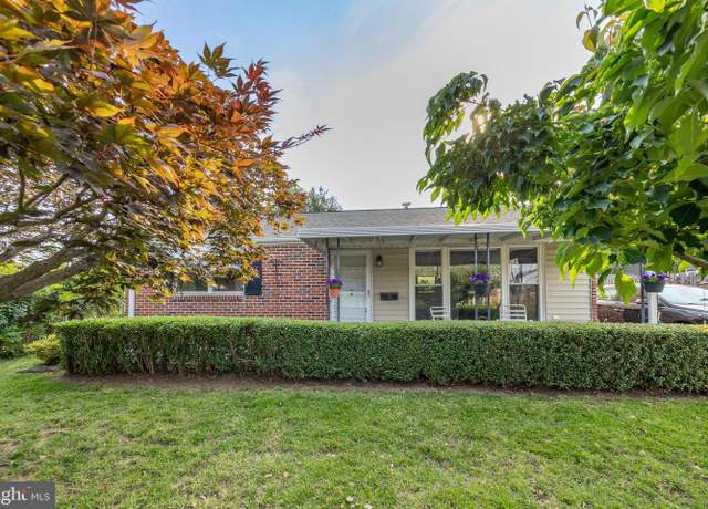 Property at 402 Bluebuff Rd, King Of Prussia, PA 19406, 3 beds, 2 baths