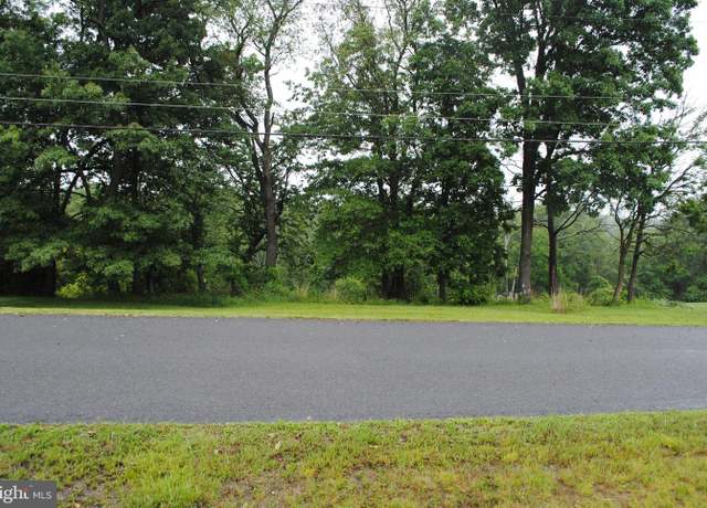 Property at 1229 Geronimo Dr, Auburn, PA 17922