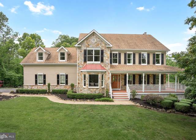 Property at 13385 Taylorstown Rd, Leesburg, VA 20176, 4 beds, 3.5 baths
