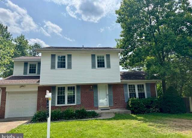 Property at 2502 Dover Ct, Woodbridge, VA 22192, 4 beds, 2.5 baths