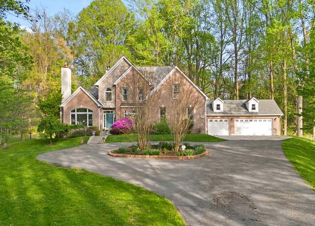 Property at 18729 Brooke Rd, Sandy Spring, MD 20860, 5 beds, 4.5 baths