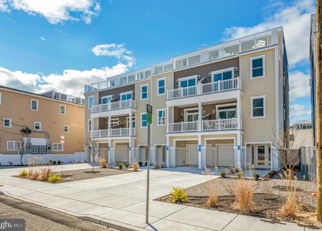 Property at 418-420 E Farragut Rd Unit B, Wildwood Crest, NJ 08260, 3 beds, 2.5 baths