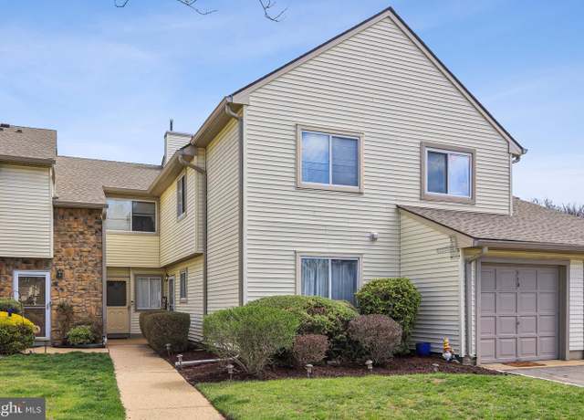 Property at 110 Chatham Ct, East Windsor, NJ 08520, 3 beds, 2.5 baths