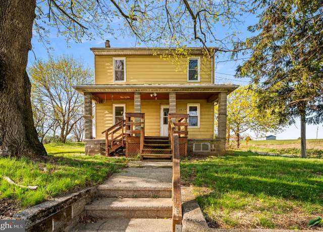 Property at 1734 Windsor Castle Rd, Hamburg, PA 19526, 3 beds, 1 bath