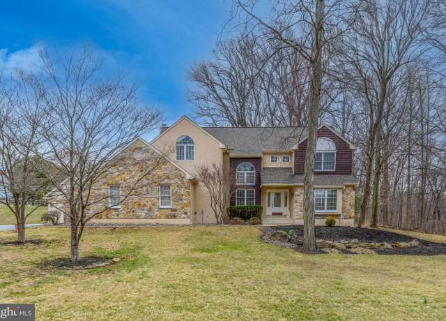 Property at 118 Barton Dr, Spring City, PA 19475, 4 beds, 2.5 baths