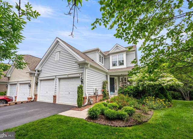 Property at 41 Musket Ct, West Chester, PA 19382, 3 beds, 3 baths