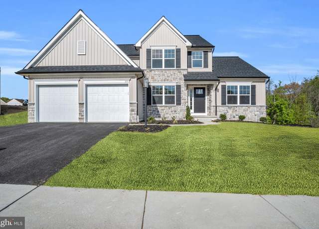 Property at 111 Jennifer Cir, Harrisburg, PA 17112, 4 beds, 2.5 baths