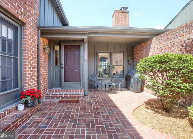Property at 1177 Draymore Ct, Hummelstown, PA 17036, 4 beds, 3 baths
