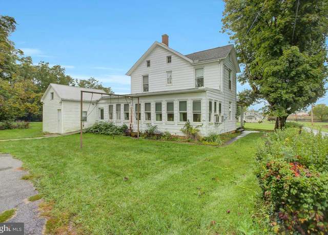 Property at 1438 Nolts Rd, Chambersburg, PA 17202, 5 beds, 2 baths