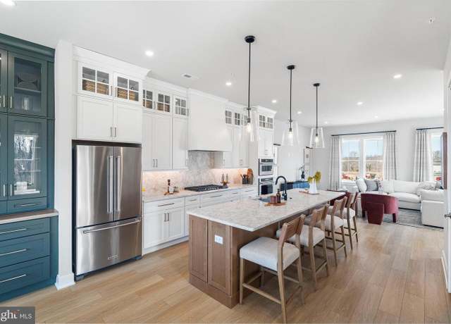 Property at 101 River Trail Cir Unit FINLEYII, King Of Prussia, PA 19406, 3 beds, 2.5 baths