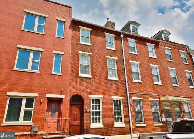 Property at 1127 Green St, Philadelphia, PA 19123, 6 beds, 3 baths