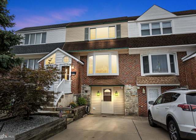 Property at 10823 Perrin Rd, Philadelphia, PA 19154, 3 beds, 1.5 baths
