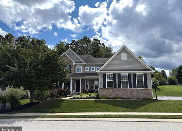 Property at 1031 Countryside Rd, Seven Valleys, PA 17360, 5 beds, 3.5 baths