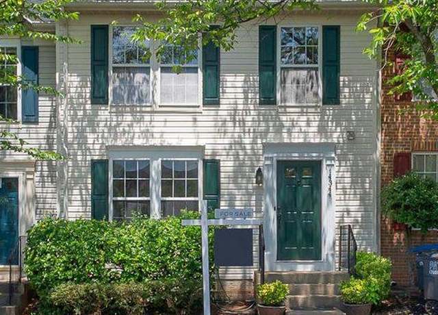 Property at 14344 Papilion Way, Centreville, VA 20121, 3 beds, 3 baths