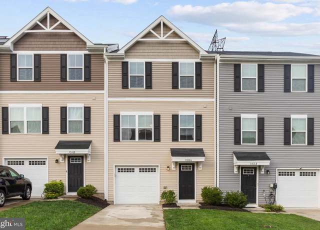 Property at 35166 Sara Ct, Locust Grove, VA 22508, 3 beds, 2.5 baths