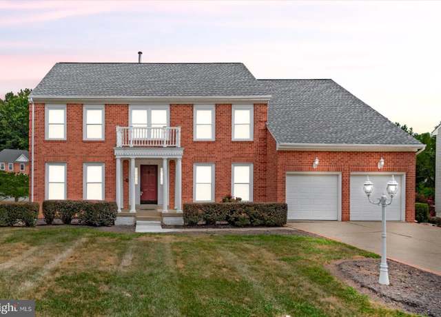 Property at 10 Sarasota Dr, Stafford, VA 22554, 5 beds, 3.5 baths