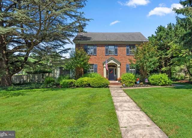 Property at 305 College Pl, Frederick, MD 21701, 4 beds, 3.5 baths