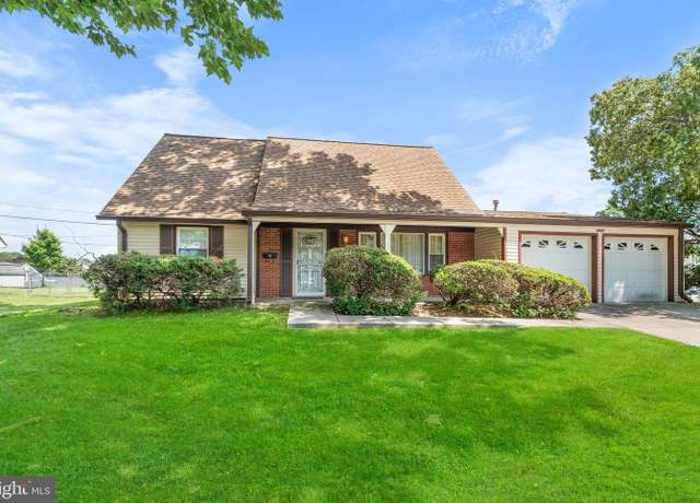 Property at 1609 Portland Ln, Bowie, MD 20716, 4 beds, 2 baths