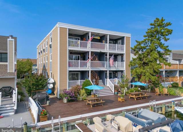 Property at 707 94th St #302, Ocean City, MD 21842, 3 beds, 2 baths