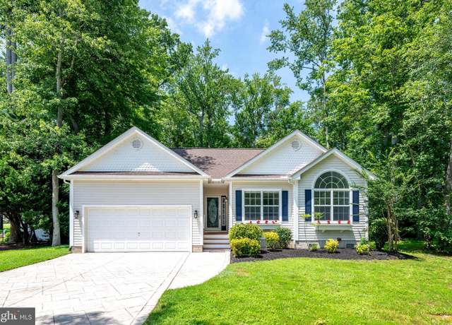 Property at 30 Hingham Ln, Berlin, MD 21811, 3 beds, 2 baths