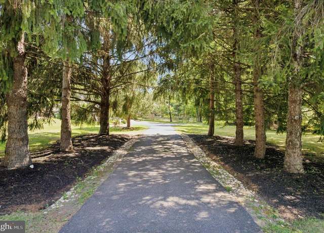 Property at 1219 Kay Dr W, Cherry Hill, NJ 08034, 4 beds, 4.5 baths