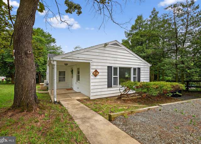 Property at 45 Antietam Rd, Temple, PA 19560, 2 beds, 1 bath