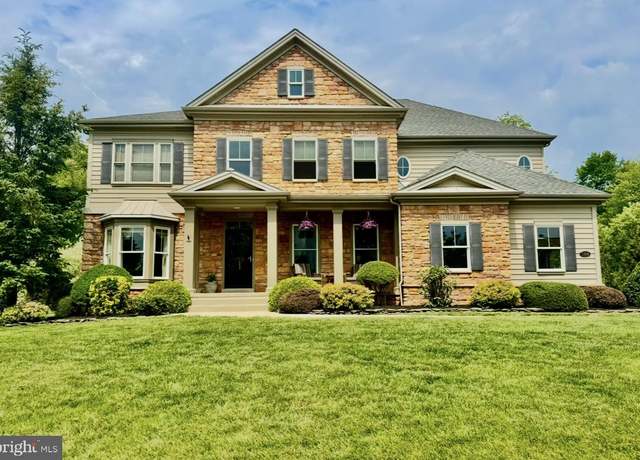 Property at 108 Carlton Pl, Sellersville, PA 18960, 4 beds, 3 baths