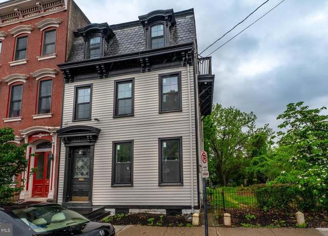 Property at 667 Ferry St, Easton, PA 18042, 4 beds, 2.5 baths