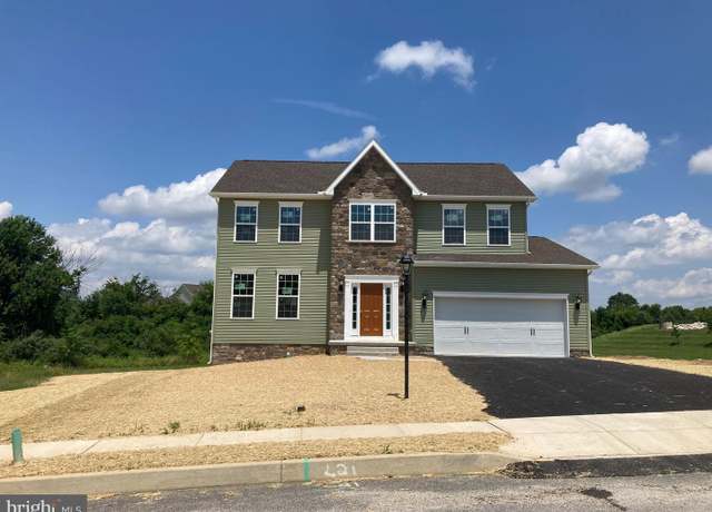 Property at 23 Meadow Ln #21, Hanover, PA 17331, 4 beds, 2.5 baths