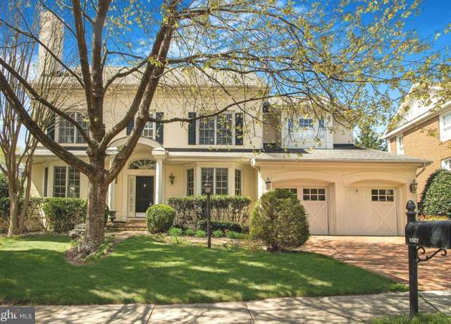 Property at 9507 Shelly Krasnow Ln, Fairfax, VA 22031, 5 beds, 4.5 baths
