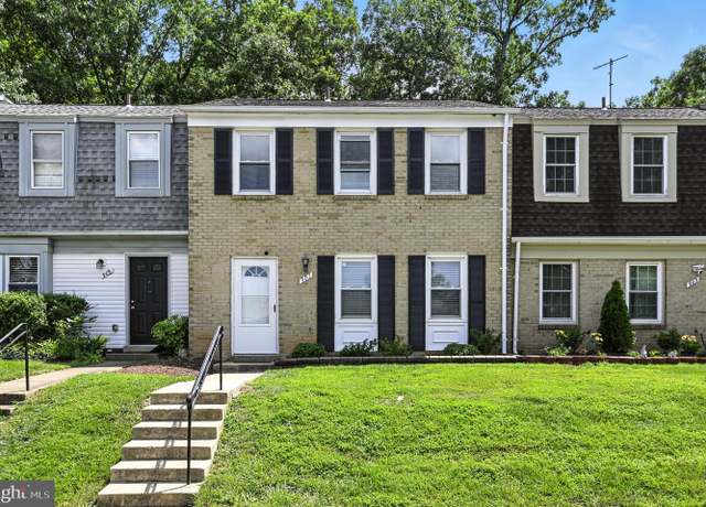 Property at 907 Windsor Ct, Sterling, VA 20164, 3 beds, 1.5 baths
