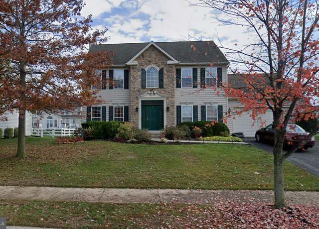 Property at 321 Drake Dr, Middletown, DE 19709, 4 beds, 2.5 baths