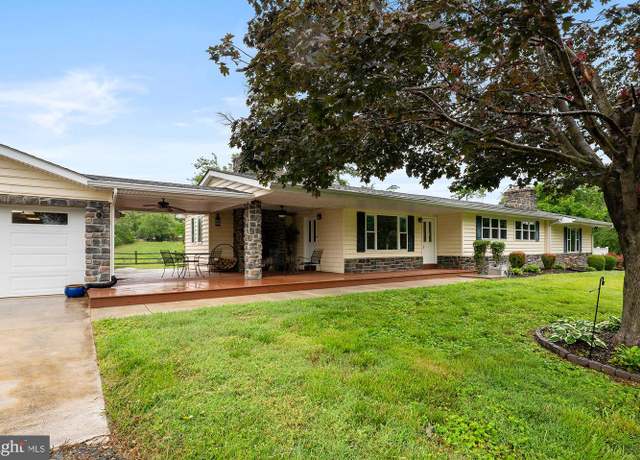 Property at 328 W Bay Front Rd, Lothian, MD 20711, 4 beds, 2.5 baths
