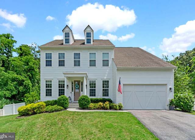 Property at 1013 Shore Acres Rd, Arnold, MD 21012, 5 beds, 4.5 baths